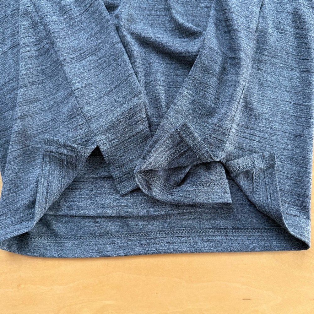 Gray Polo Shirt with White House Emblem - Picture 6 of 7